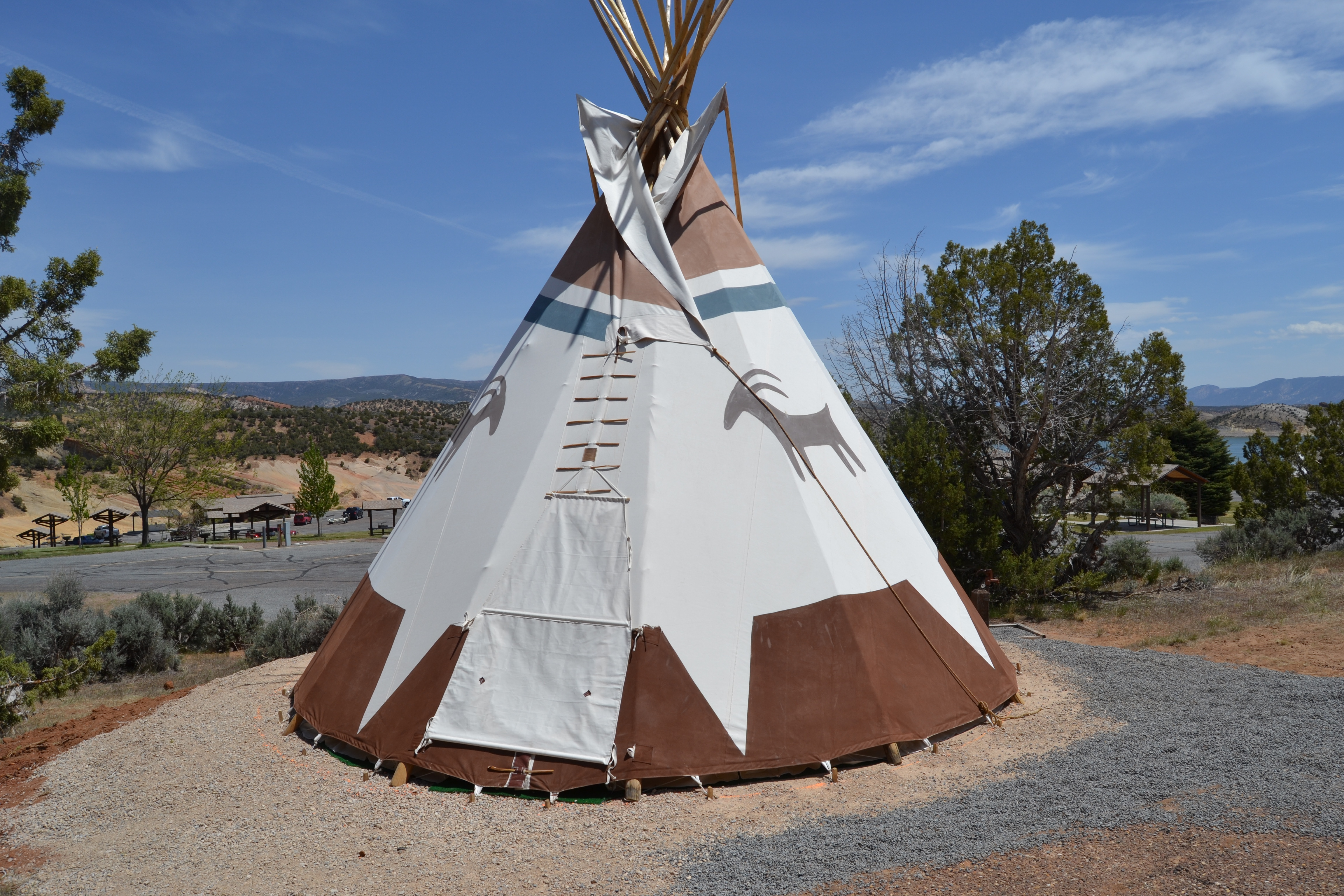 Image Gallery Teepee