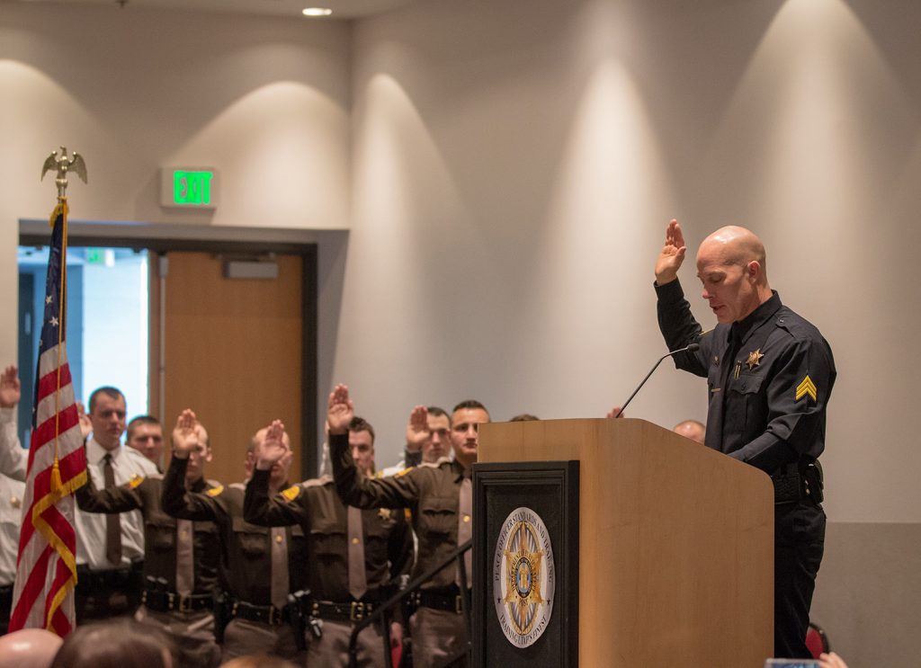 Sgt. Lauritzen administers the Code of Ethics to the cadets.